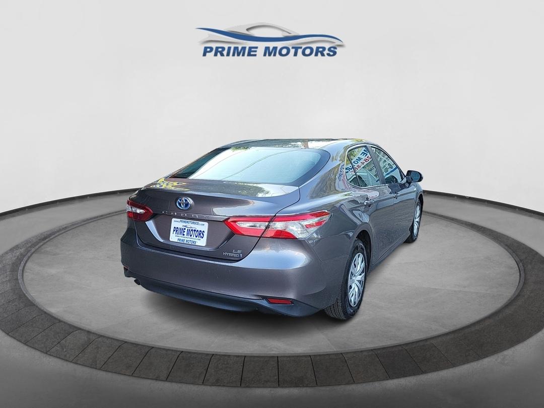 Toyota Camry Hybrid LE 2018