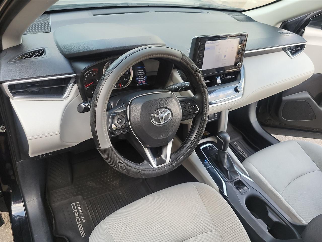 Toyota Corolla Cross LE AWD 2022