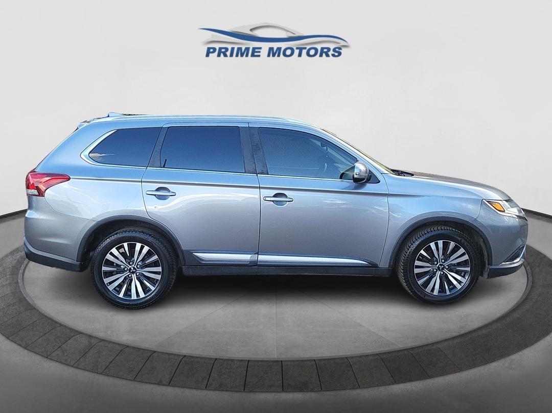 Mitsubishi Outlander SE 2WD 2020