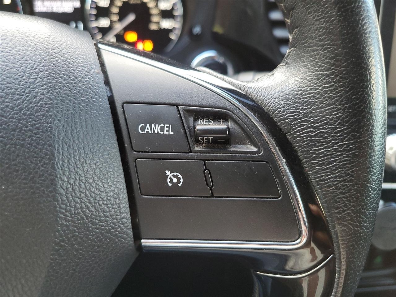 Mitsubishi Outlander SE 2WD 2020