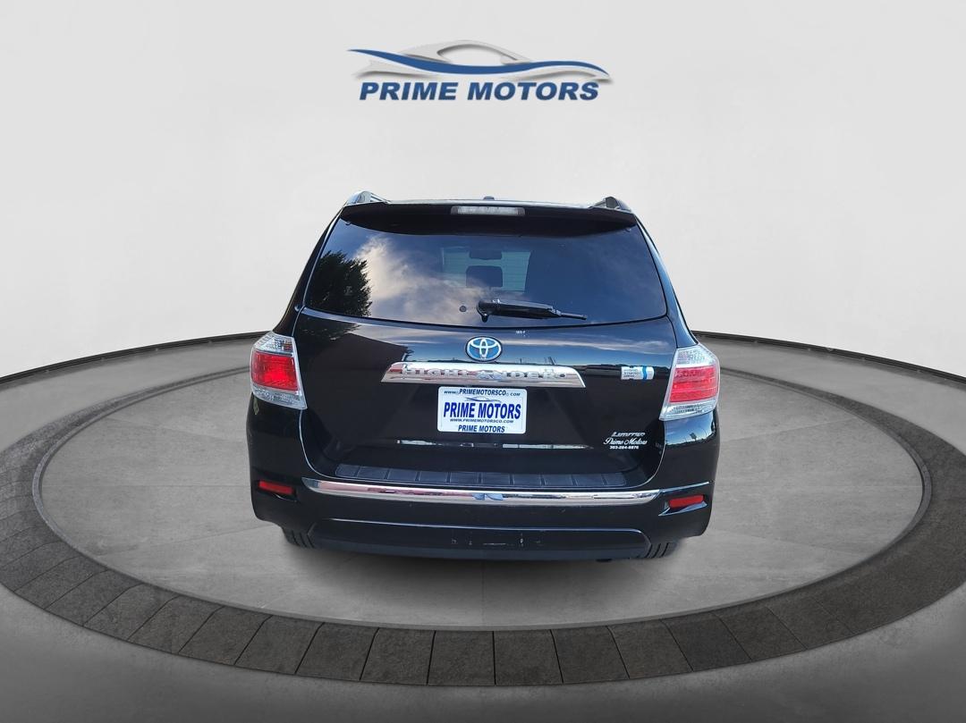 Toyota Highlander Hybrid Limited 4WD 2011