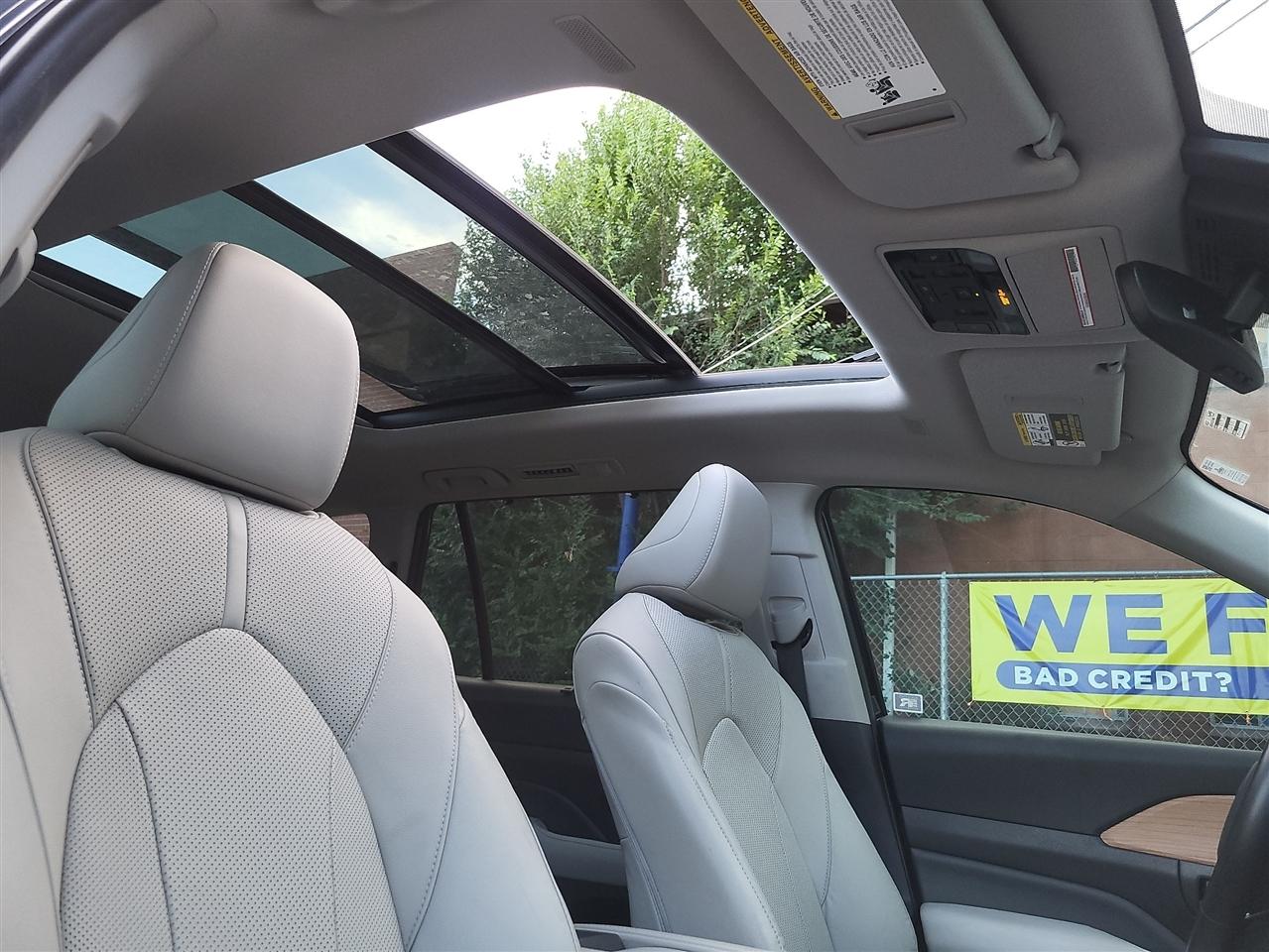 Toyota Grand Highlander Hybrid Limited AWD 2024