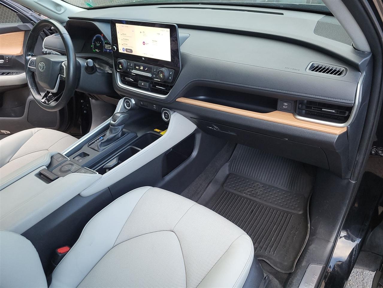 Toyota Grand Highlander Hybrid Limited AWD 2024