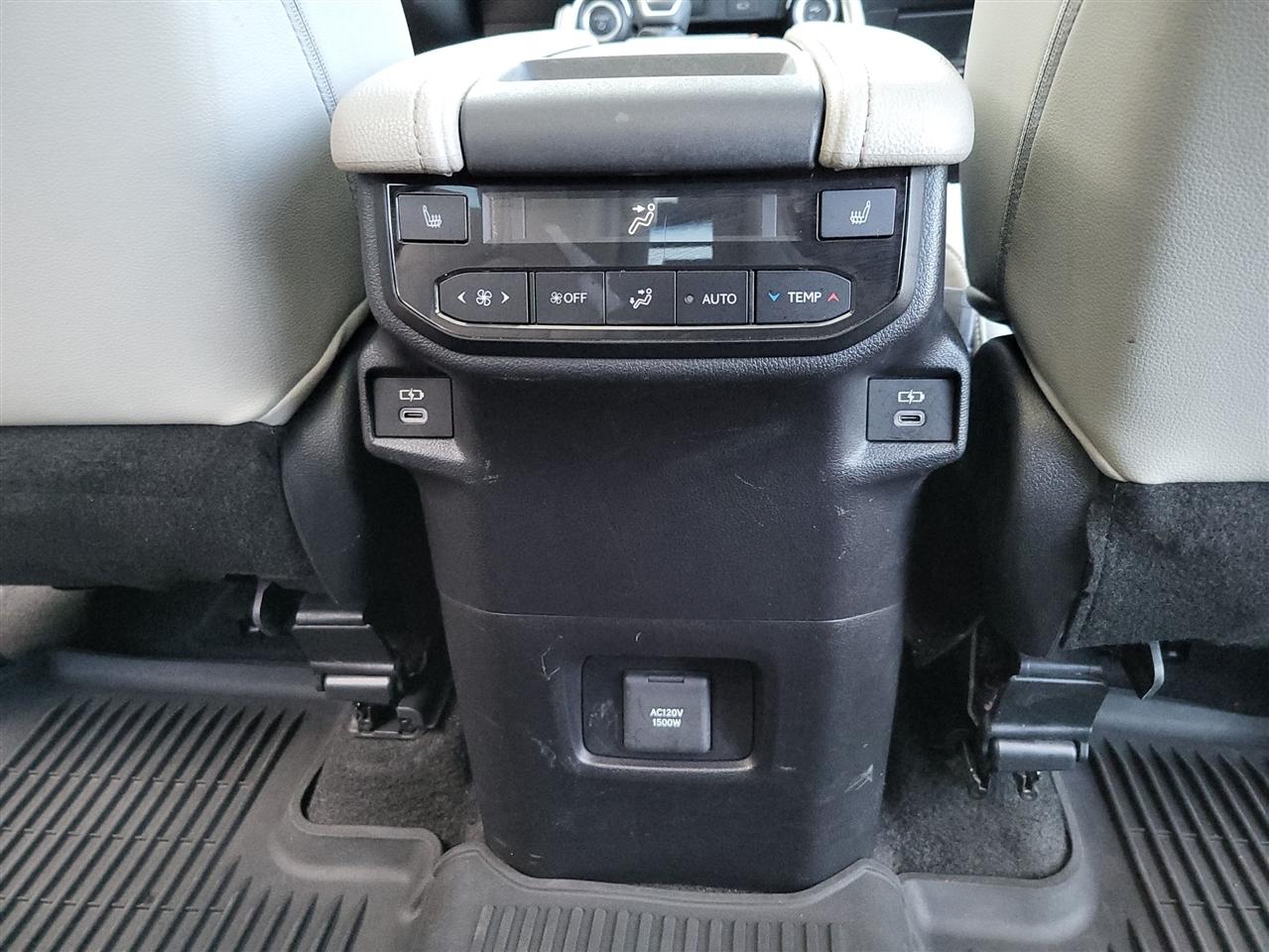 Toyota Grand Highlander Hybrid Limited AWD 2024
