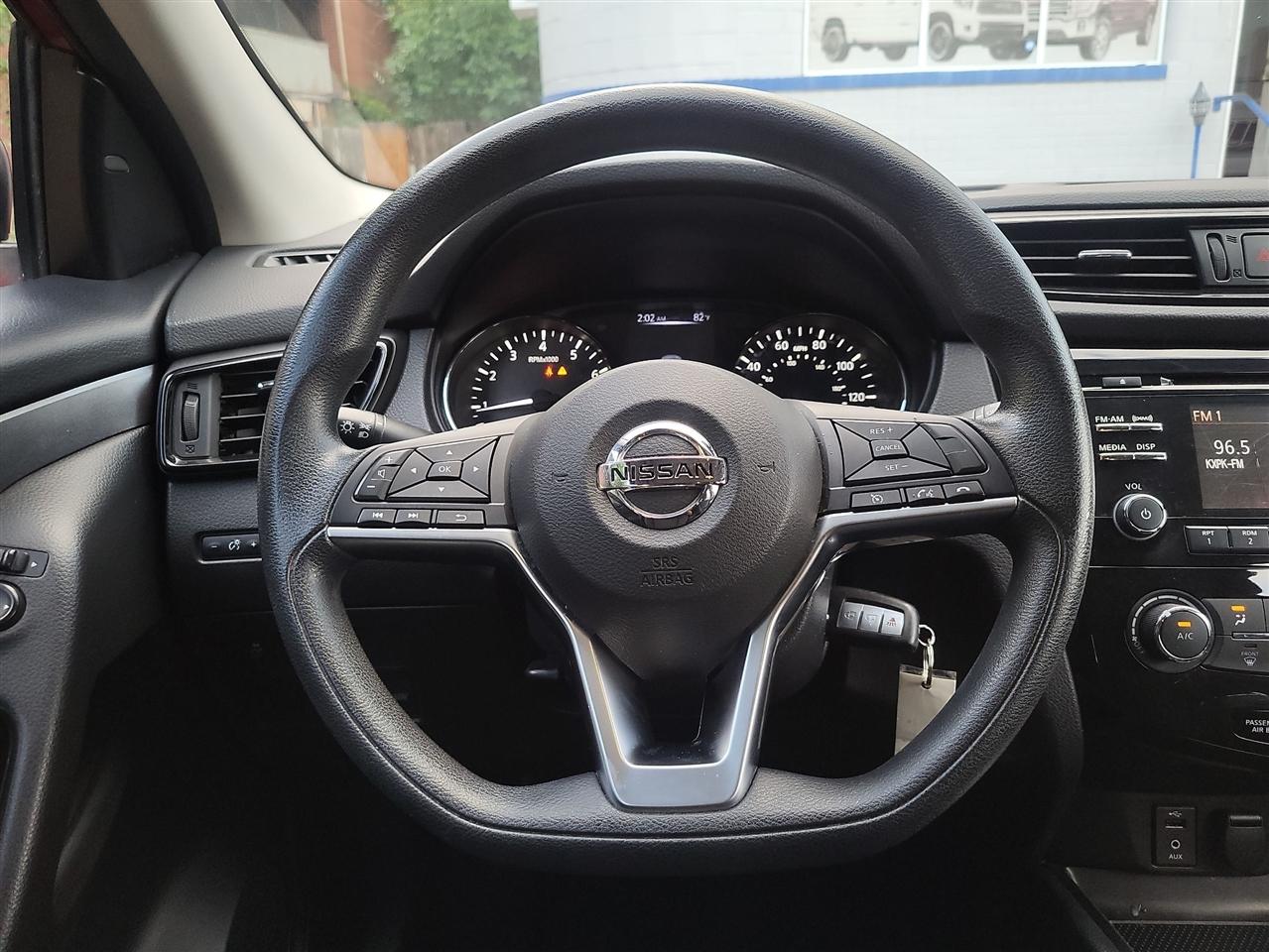 Nissan Rogue Sport SV 2018