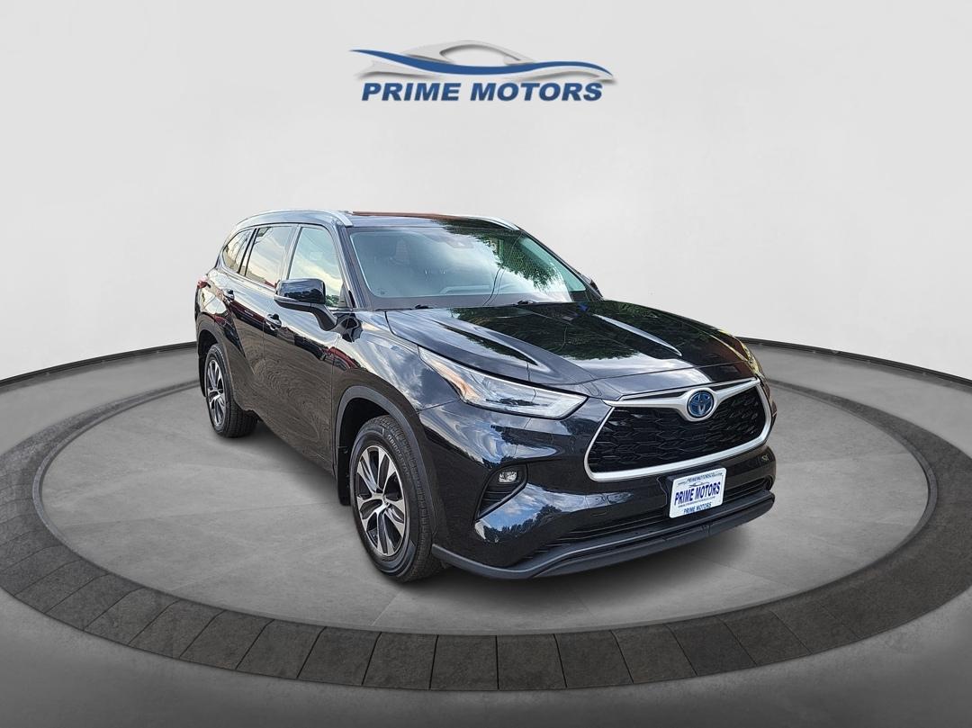 Toyota Highlander Hybrid  2022