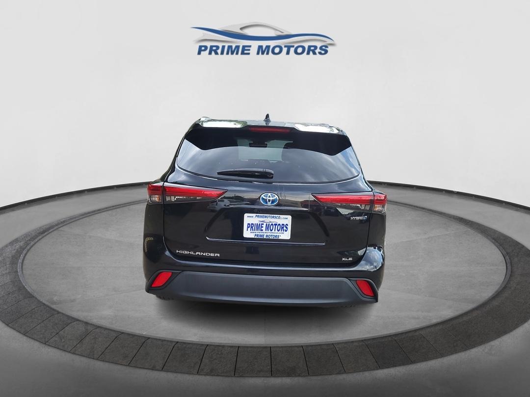 Toyota Highlander Hybrid  2022