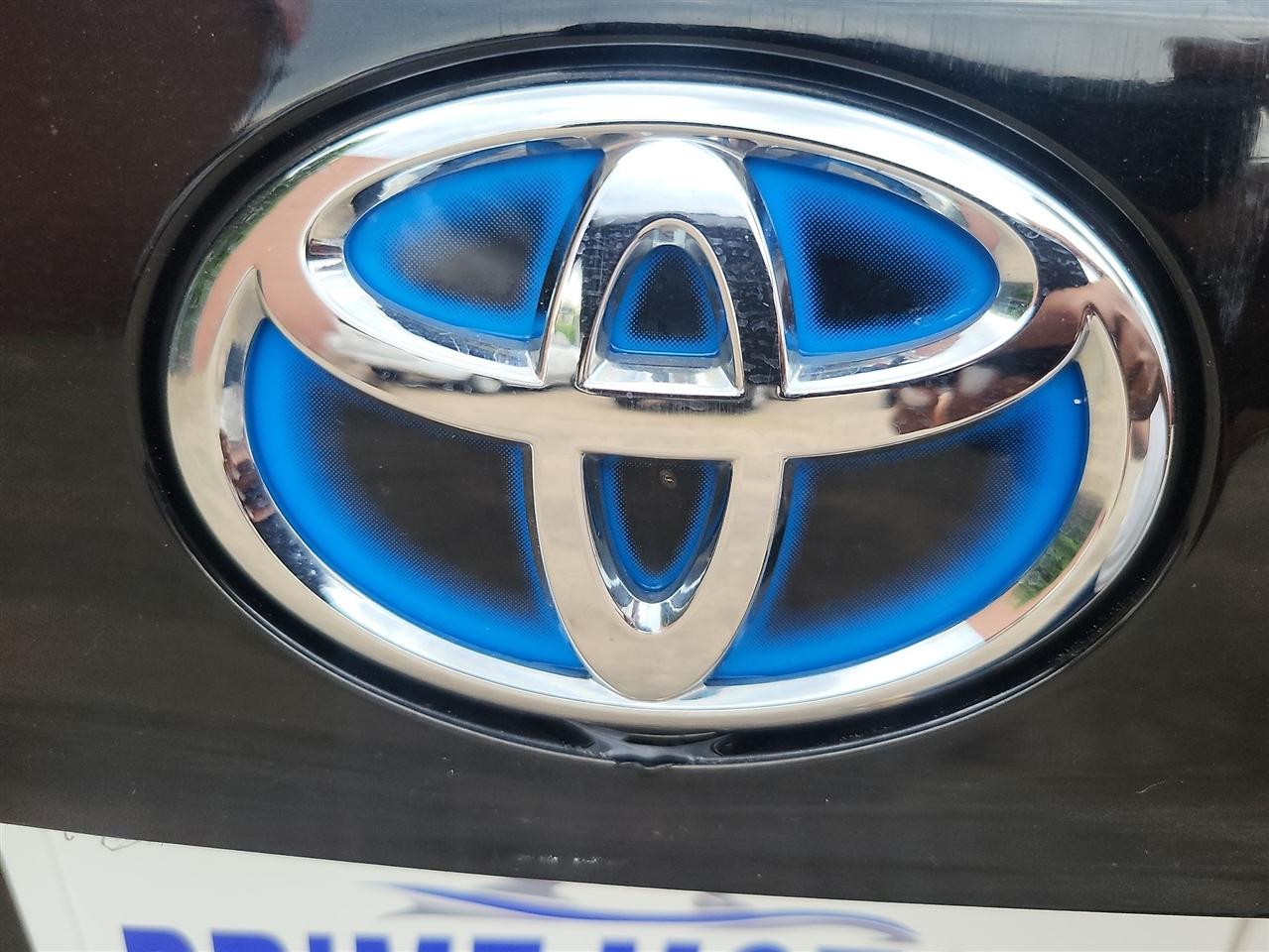 Toyota Highlander Hybrid  2022
