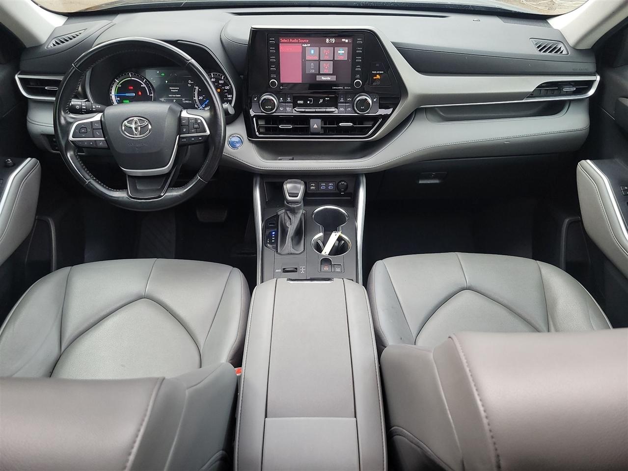 Toyota Highlander Hybrid  2022