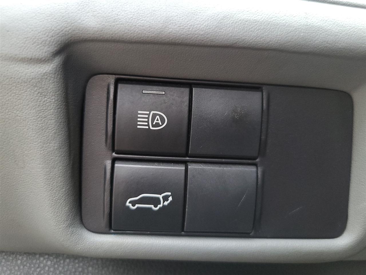 Toyota Highlander Hybrid  2022