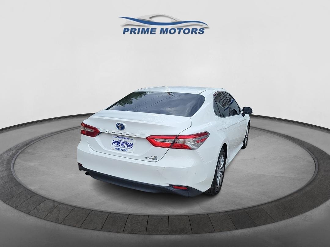Toyota Camry Hybrid LE 2018
