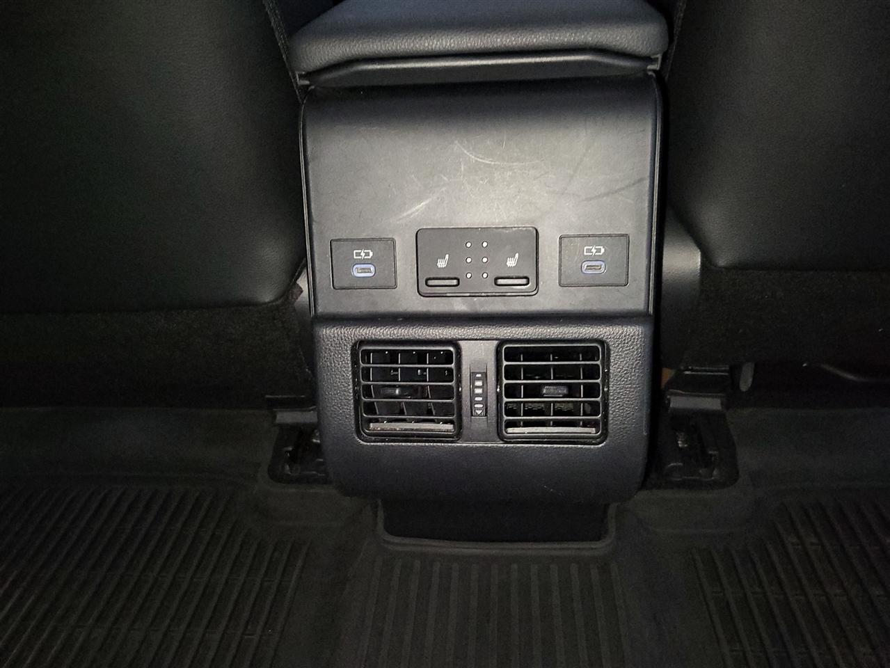 Toyota BZ4X XLE AWD 2023