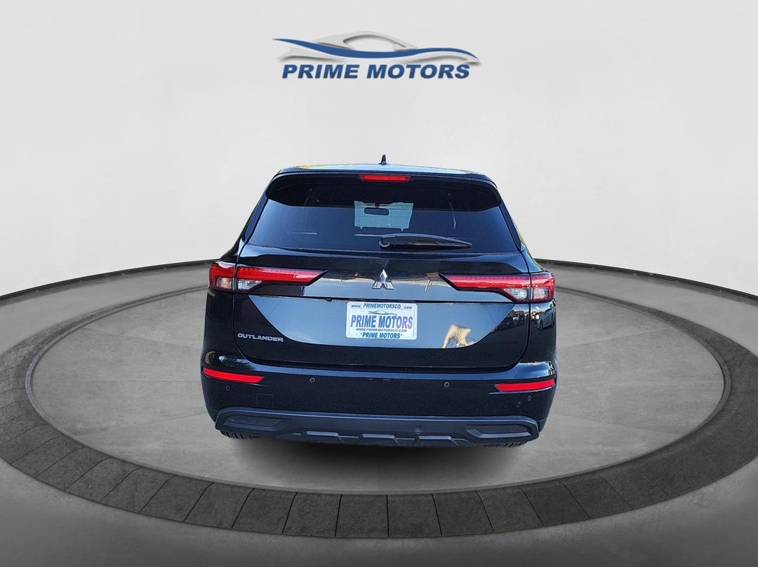 Mitsubishi Outlander ES 2WD 2022