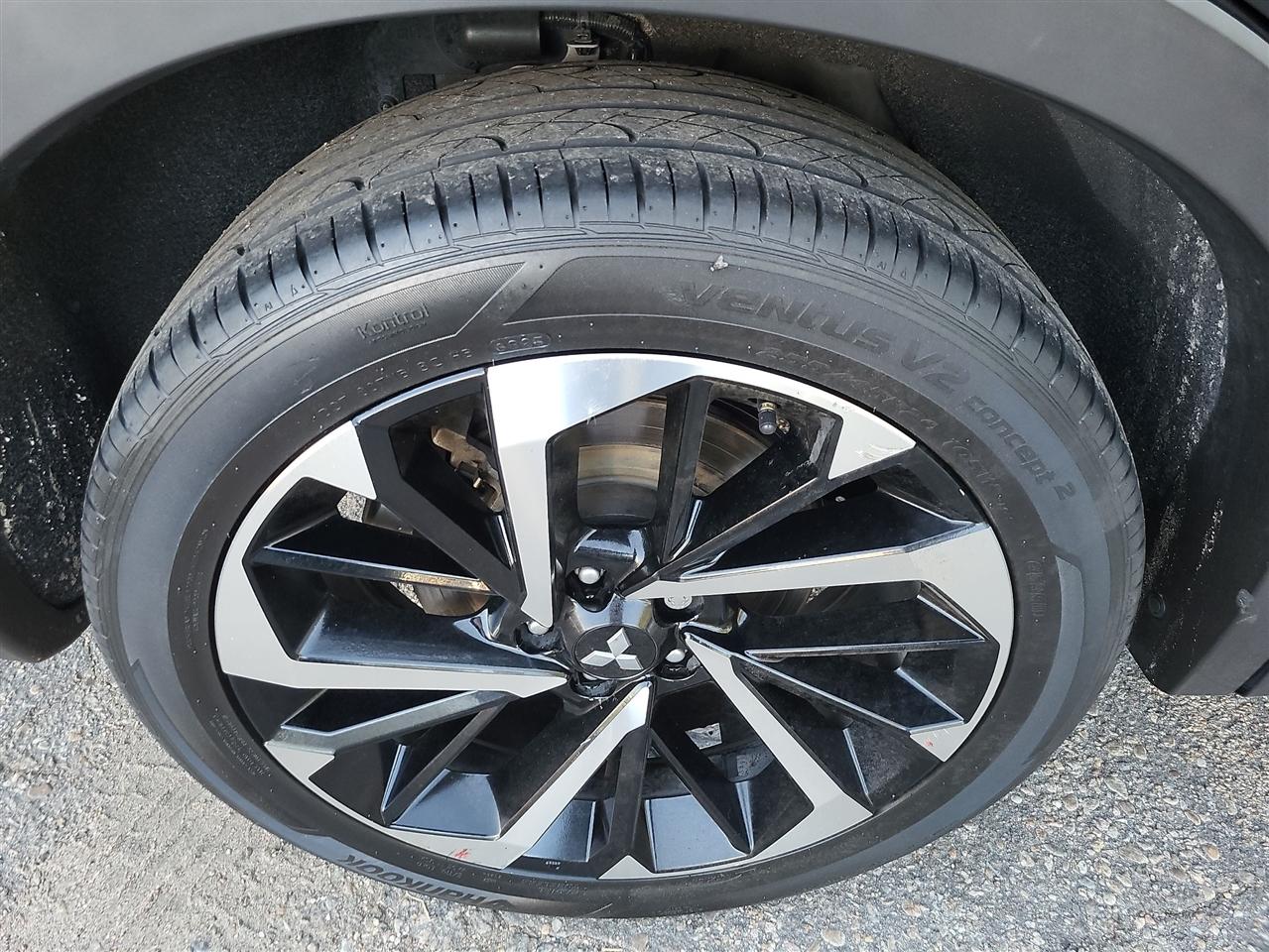 Mitsubishi Outlander ES 2WD 2022