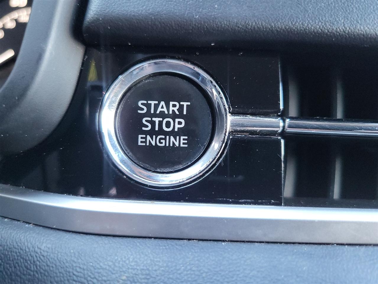 Mitsubishi Outlander ES 2WD 2022