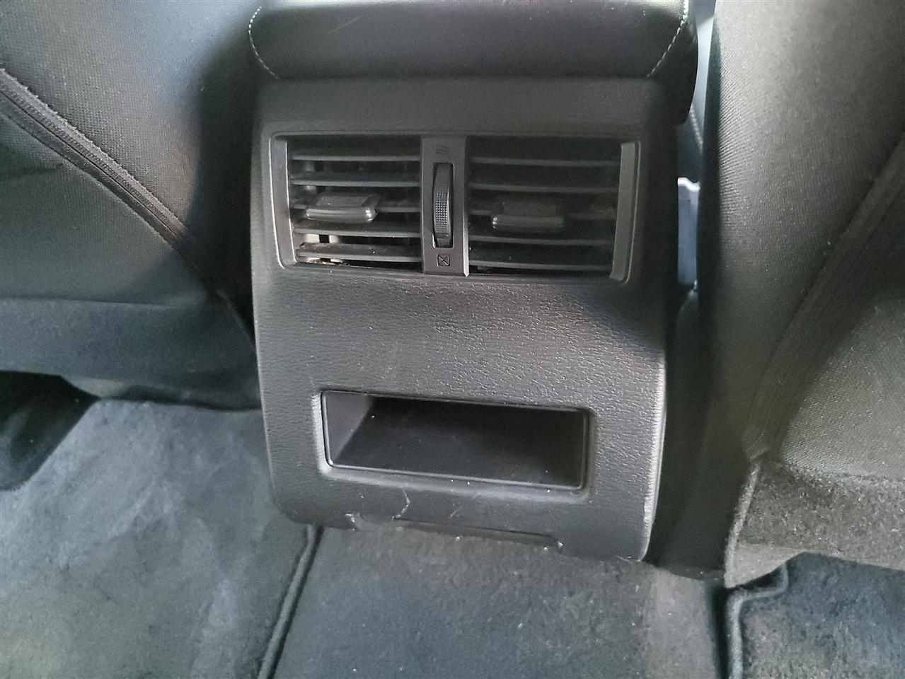 Mitsubishi Outlander ES 2WD 2022