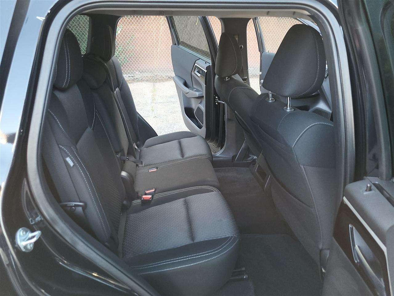 Mitsubishi Outlander ES 2WD 2022