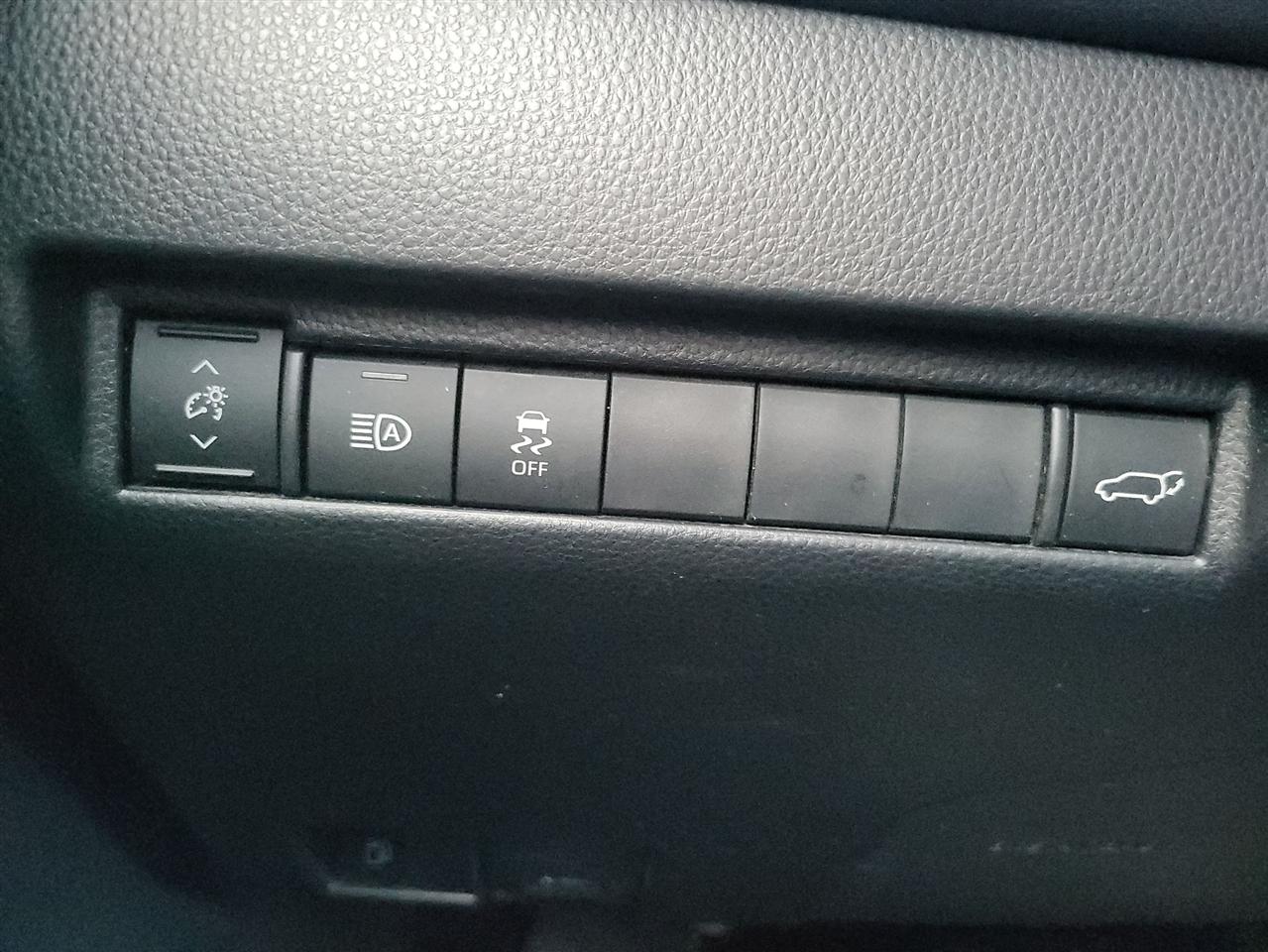 Toyota Venza LE 2021