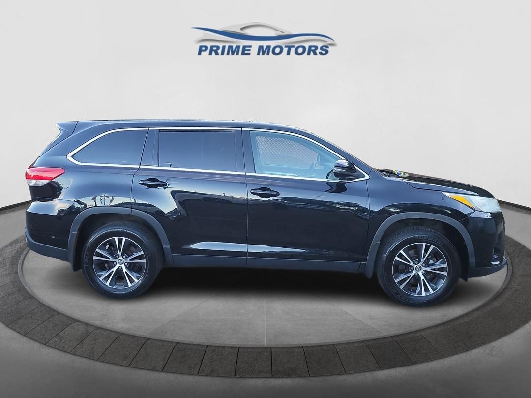 Toyota Highlander LE Plus AWD V6 2019