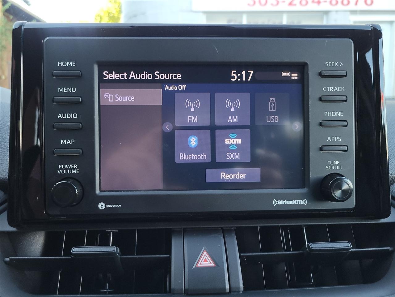Toyota RAV4 Hybrid LE 2021