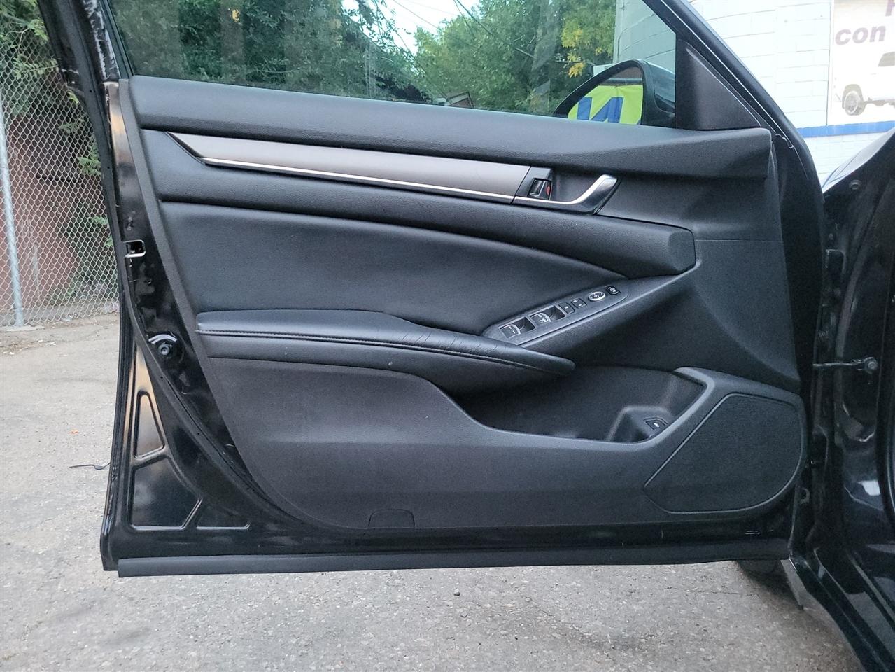 Honda Accord LX CVT 2018