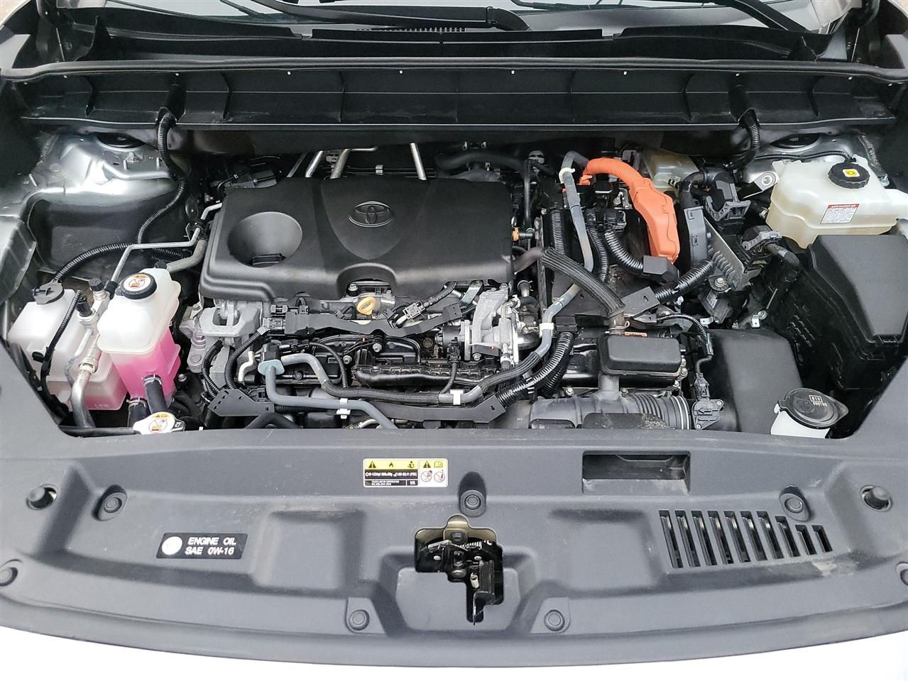 Toyota Highlander Hybrid XLE AWD 2021