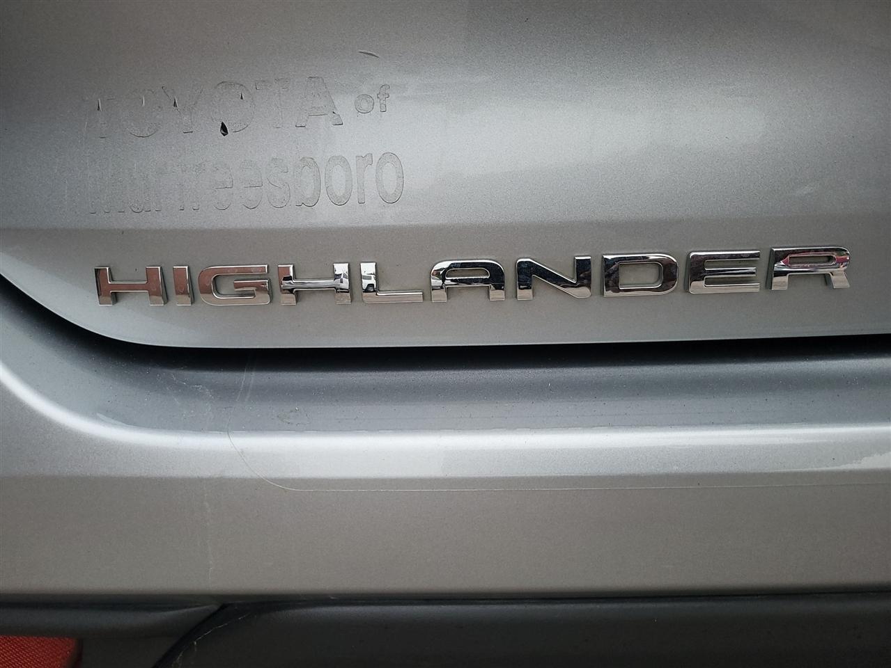 Toyota Highlander Hybrid XLE AWD 2021