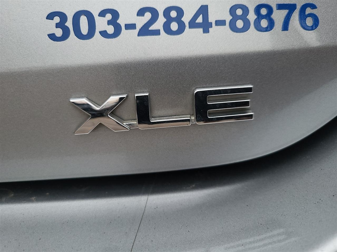 Toyota Highlander Hybrid XLE AWD 2021
