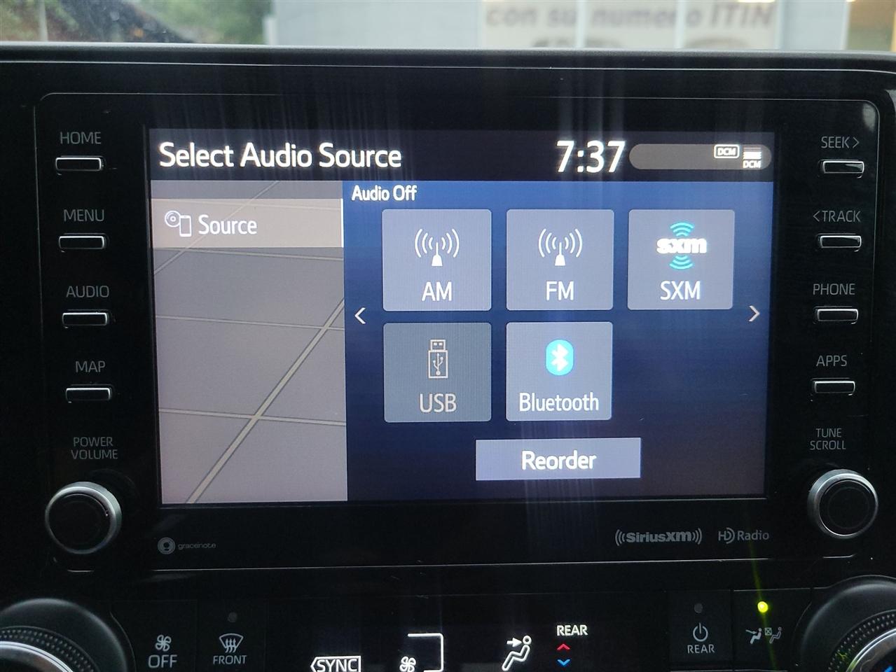 Toyota Highlander Hybrid XLE AWD 2021