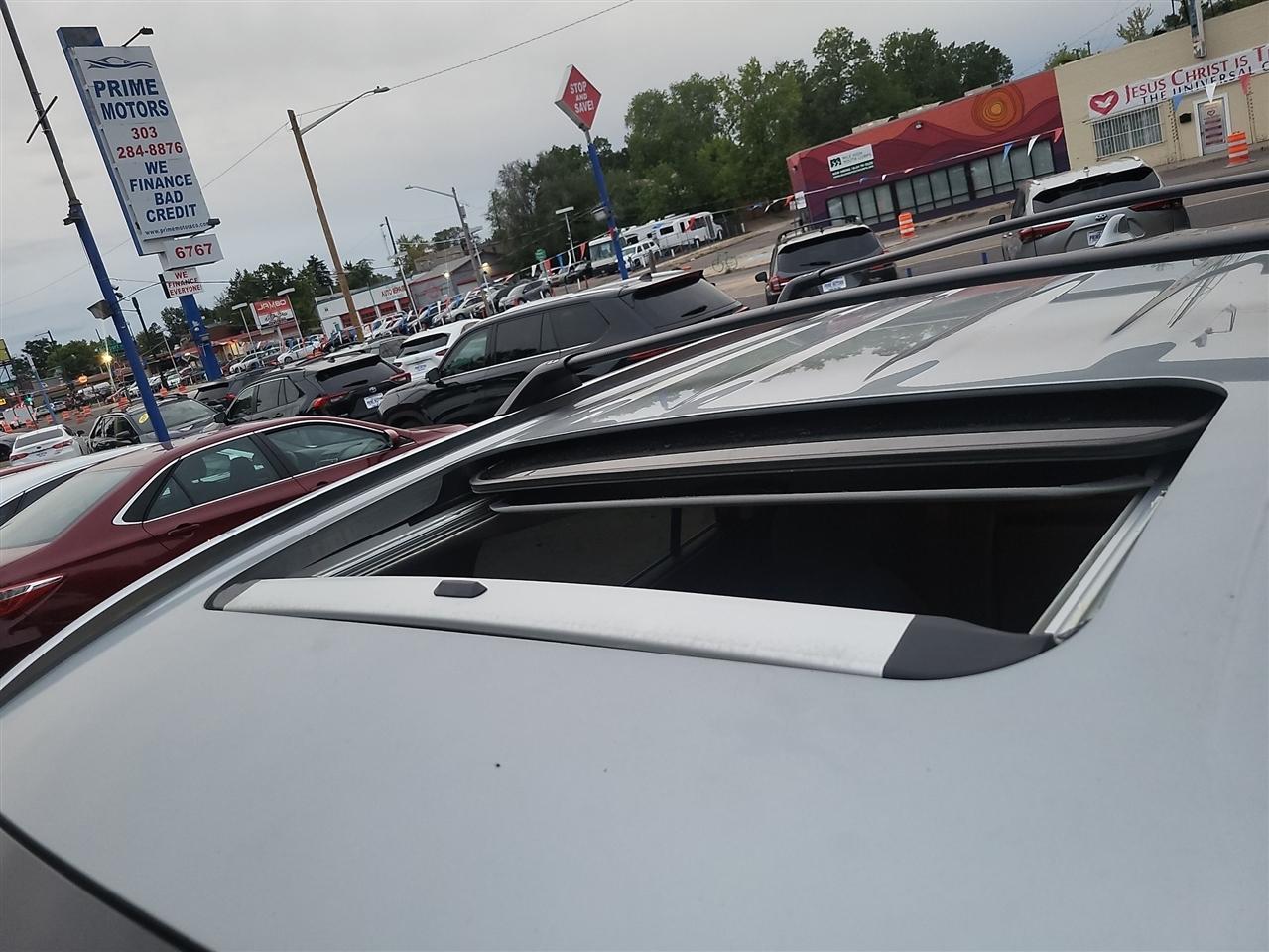 Toyota Highlander Hybrid XLE AWD 2021