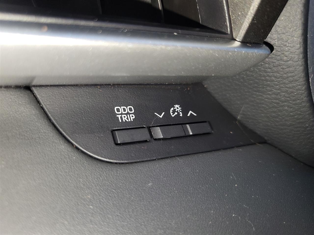 Toyota Highlander Hybrid XLE AWD 2021