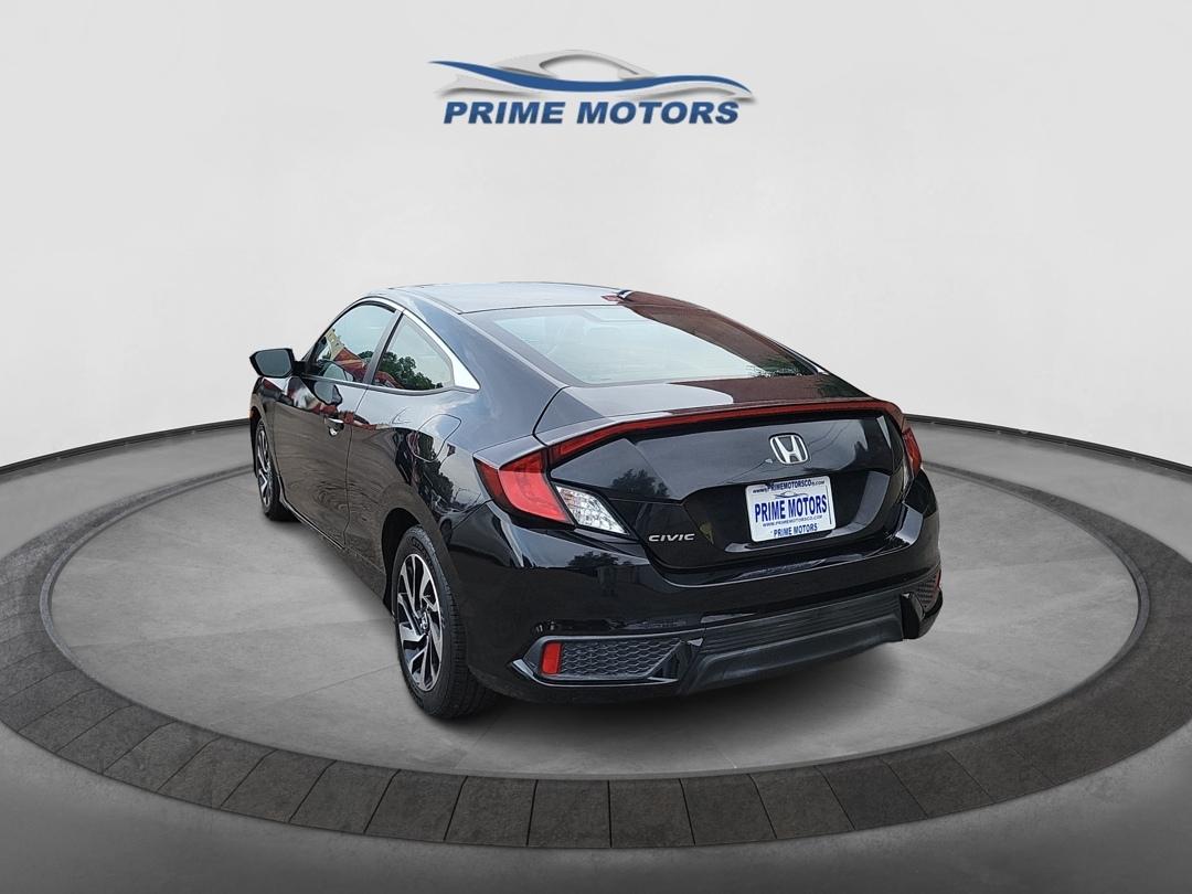 Honda Civic LX Coupe 6-Spd MT 2017