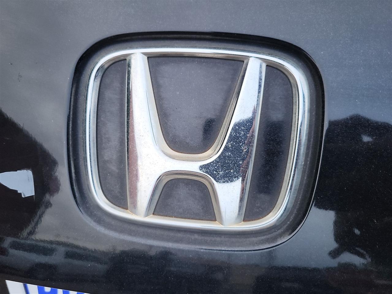 Honda Civic LX Coupe 6-Spd MT 2017