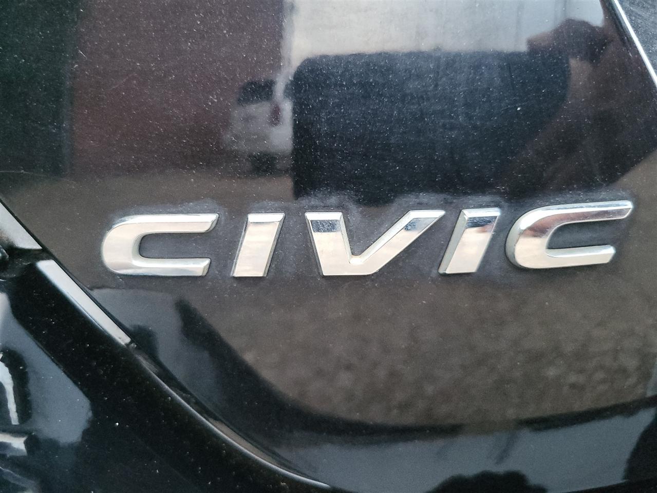 Honda Civic LX Coupe 6-Spd MT 2017
