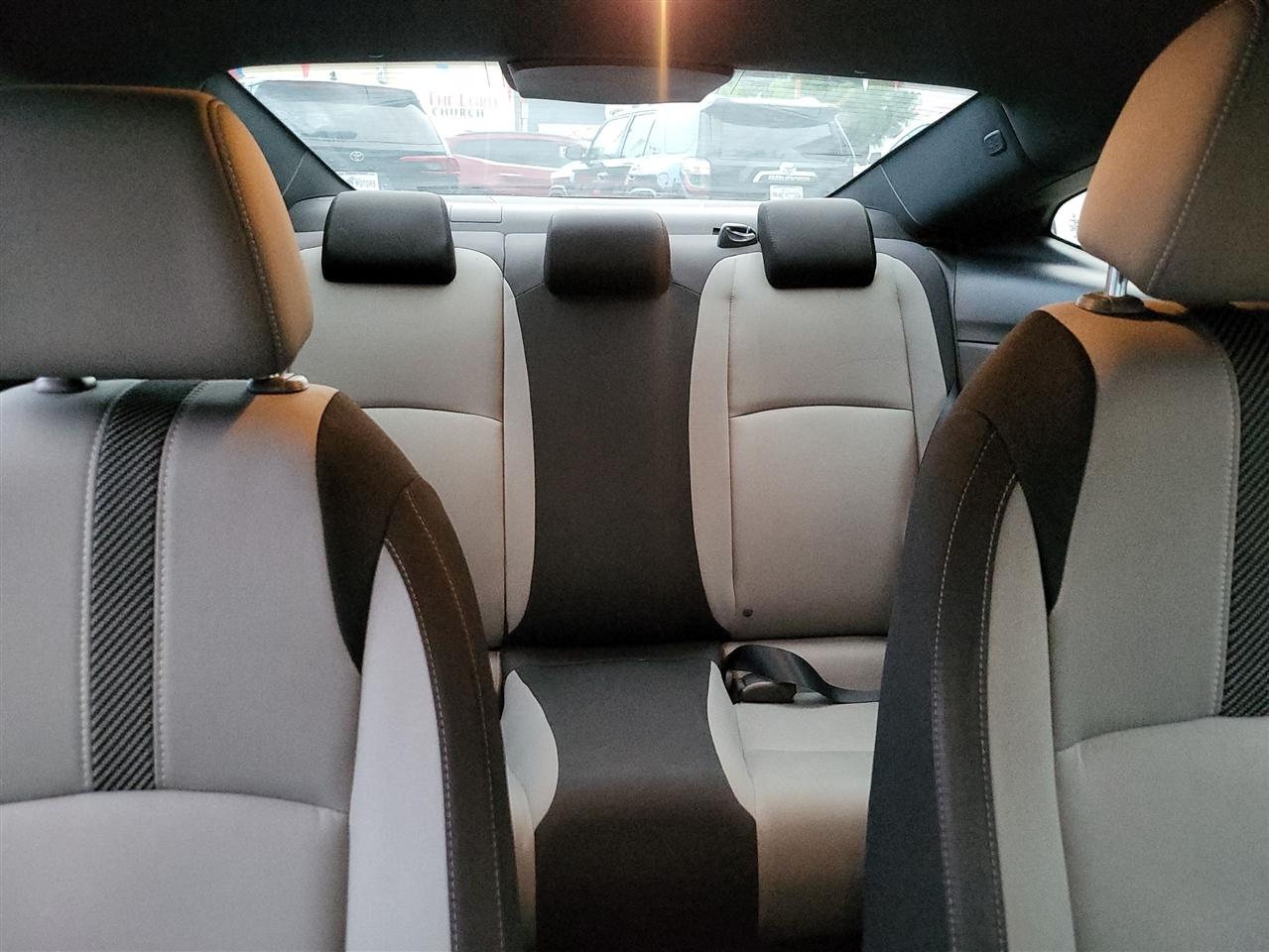 Honda Civic LX Coupe 6-Spd MT 2017