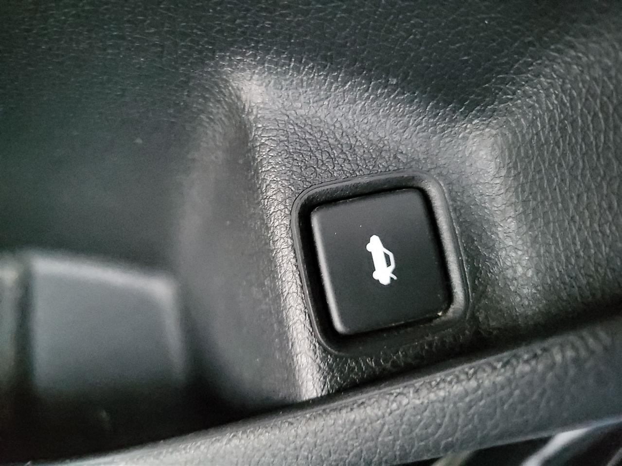 Honda Civic LX Coupe 6-Spd MT 2017