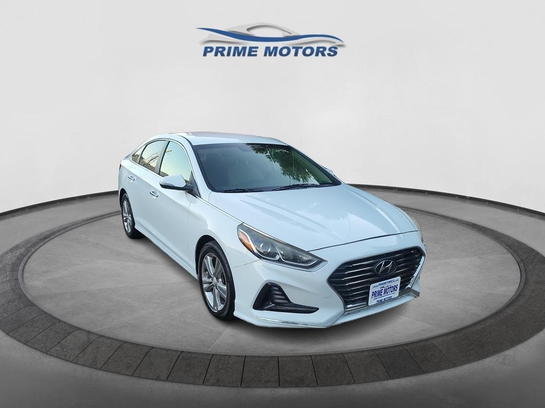 Hyundai Sonata photo 4