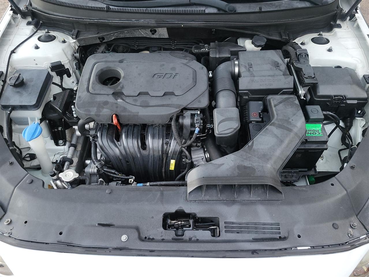 Hyundai Sonata photo 10