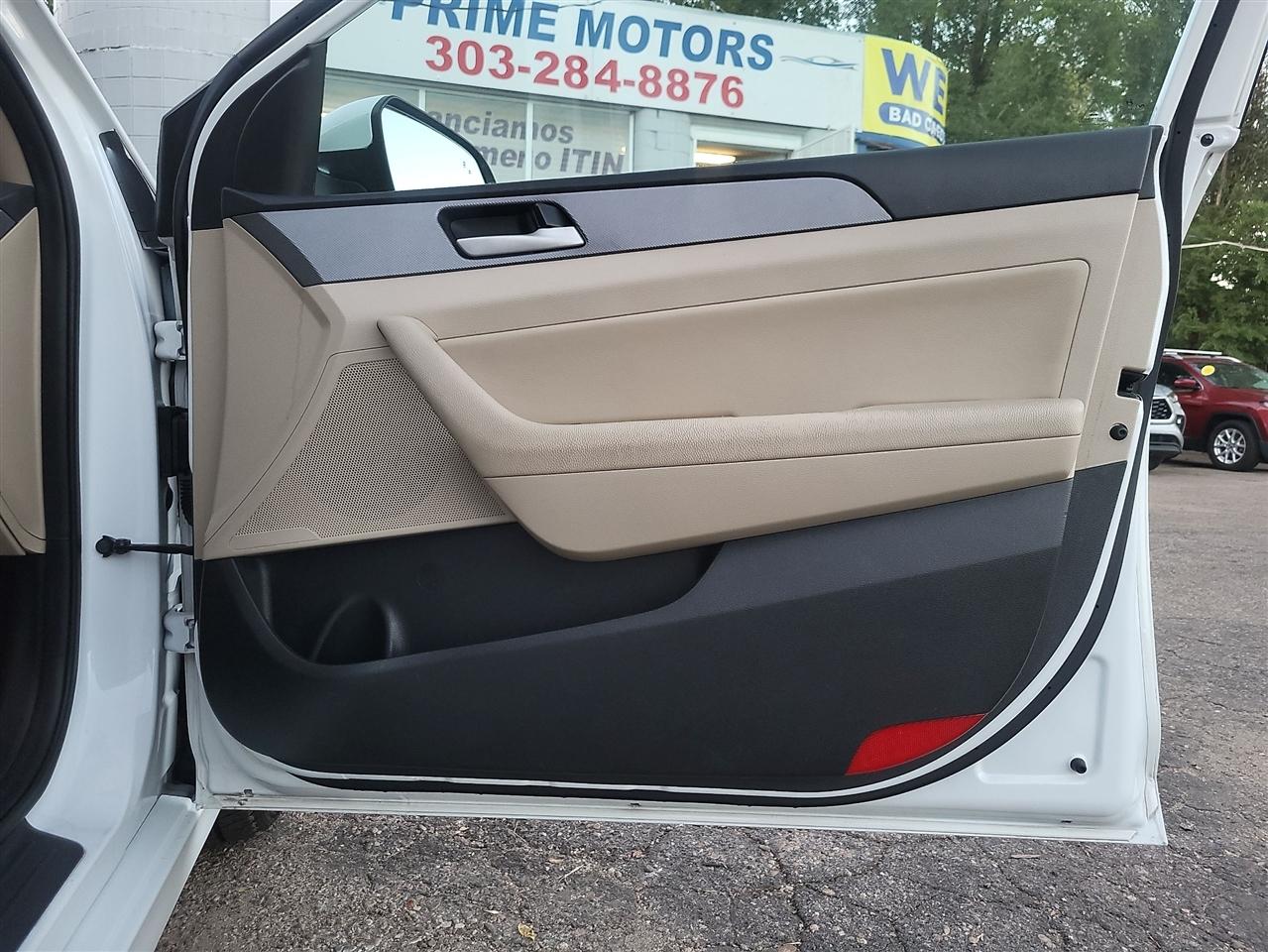 Hyundai Sonata photo 27