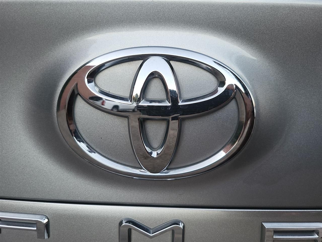Toyota Camry LE 2019
