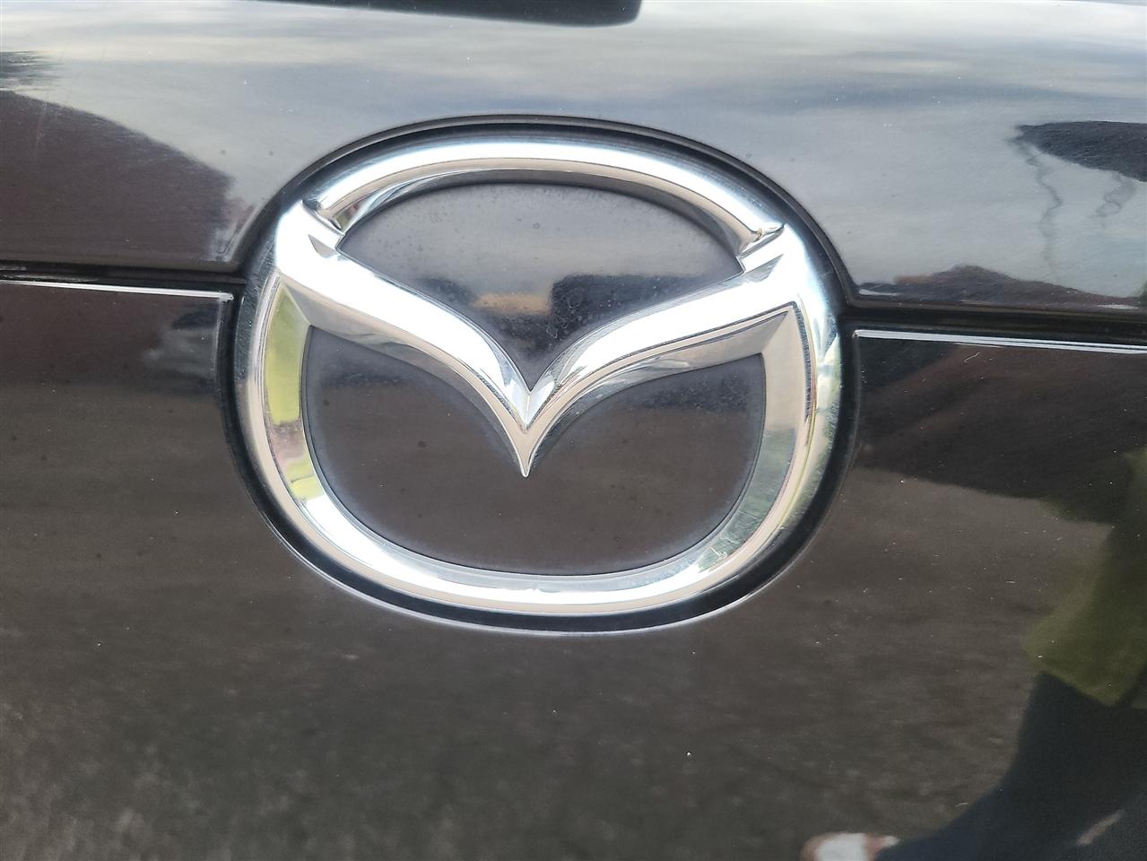 Mazda CX-30 photo 12