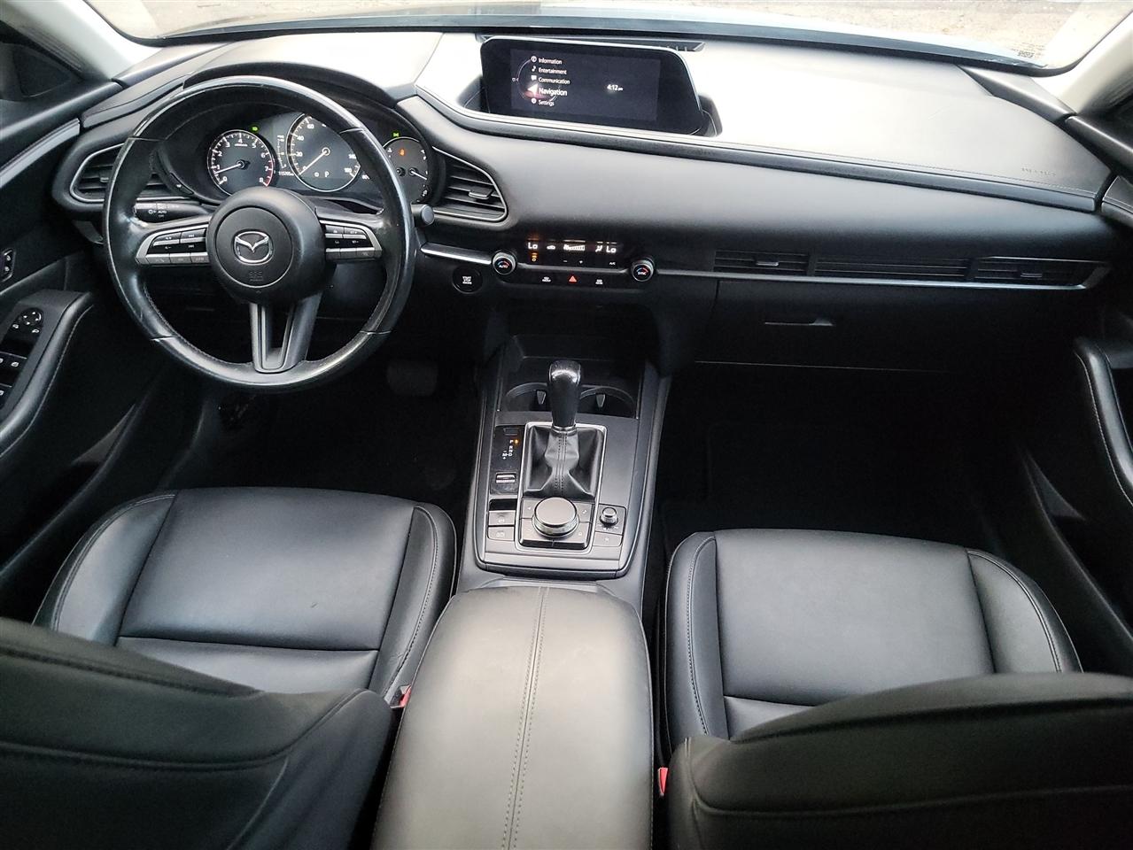 Mazda CX-30 photo 19