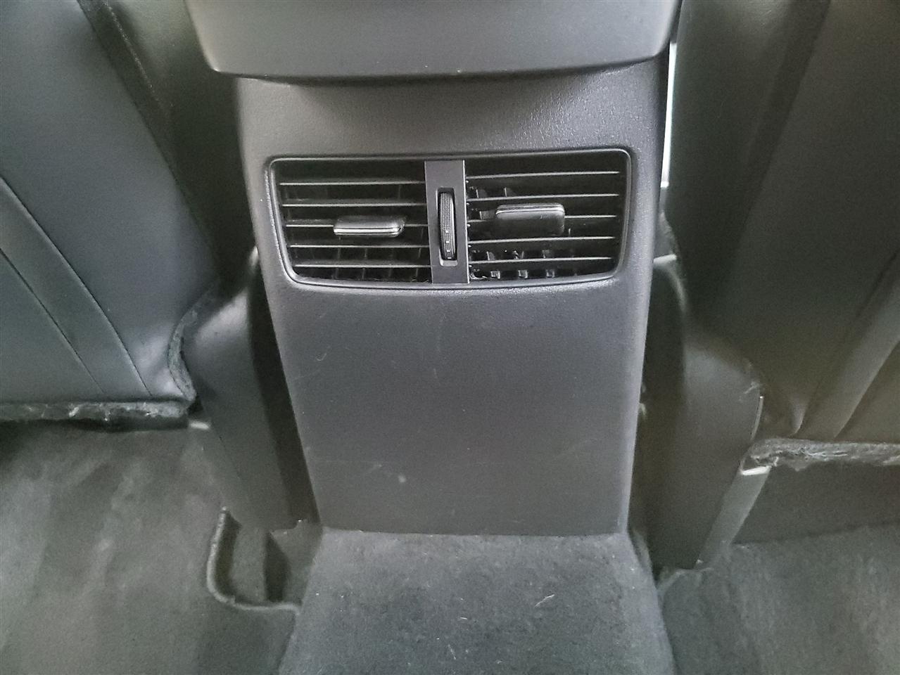Mazda CX-30 photo 27