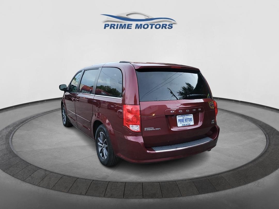 Dodge Grand Caravan photo 7
