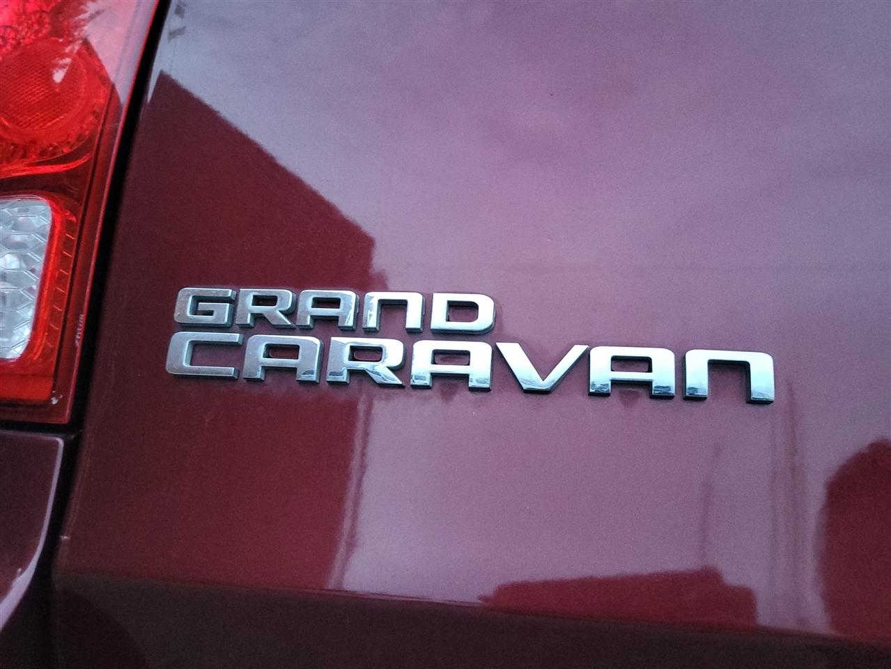 Dodge Grand Caravan photo 12