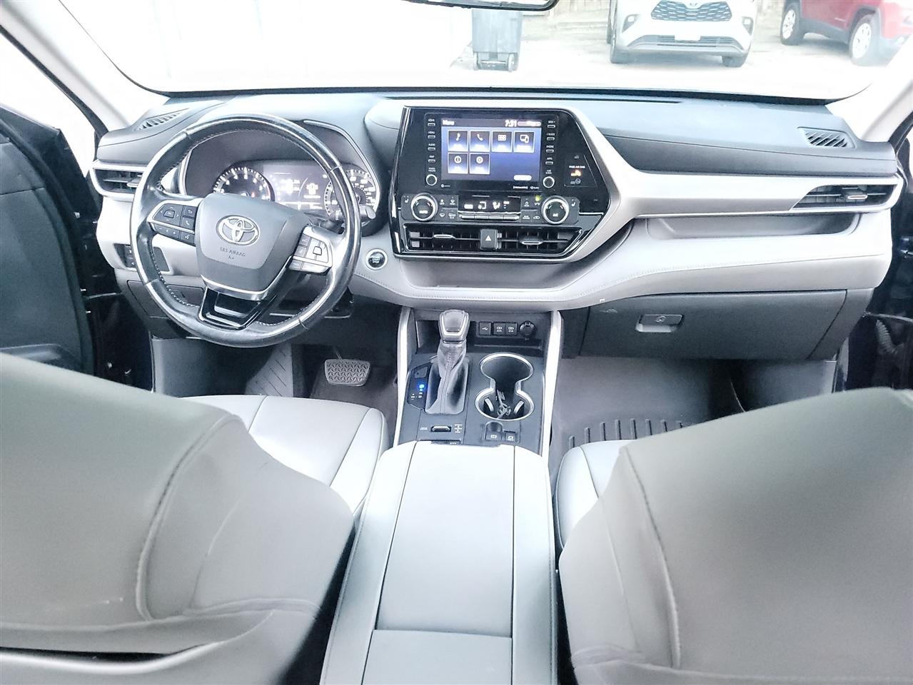 Toyota Highlander photo 19