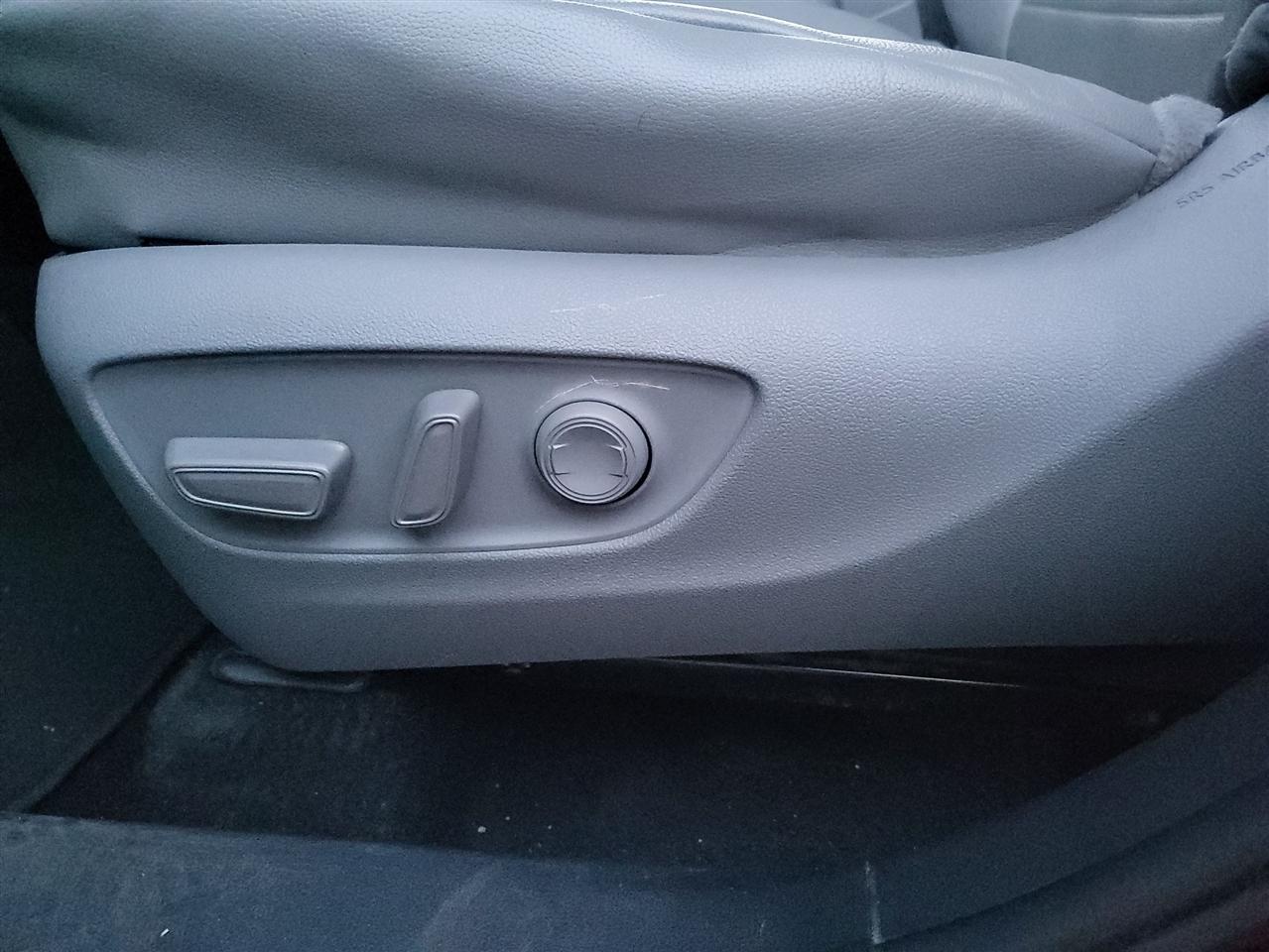 Toyota Highlander photo 23