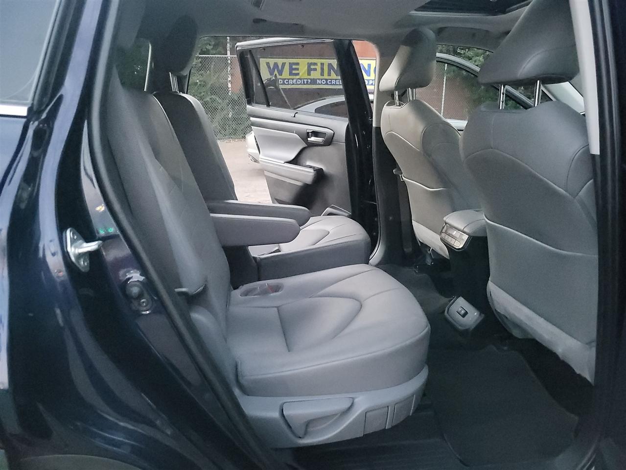 Toyota Highlander photo 28