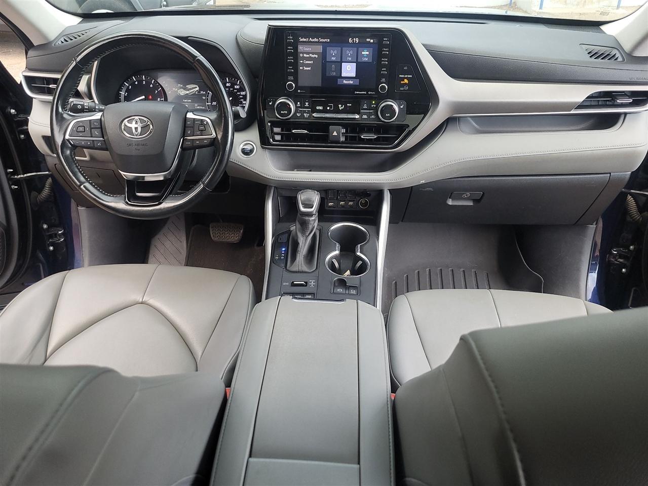 Toyota Highlander XLE 2020