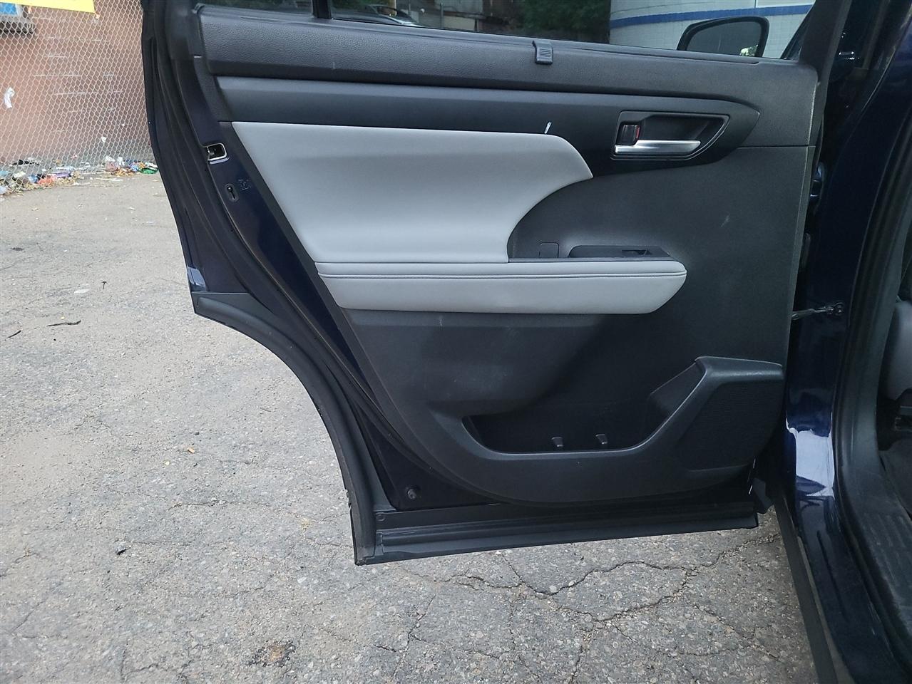Toyota Highlander XLE 2020